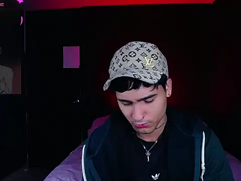 Snapshot of christianwang chatting on September 2025 01:21:01 AM christianwang online show from September 2025 01:21:01 AM