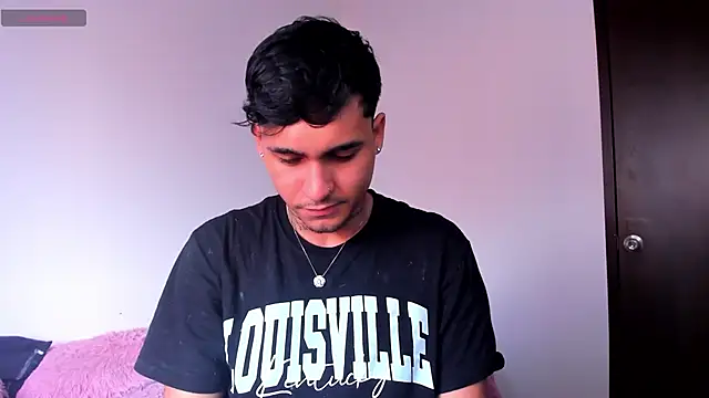 Snapshot of christianwang chatting on November 2025 07:46:02 PM christianwang online show from November 2025 07:46:02 PM