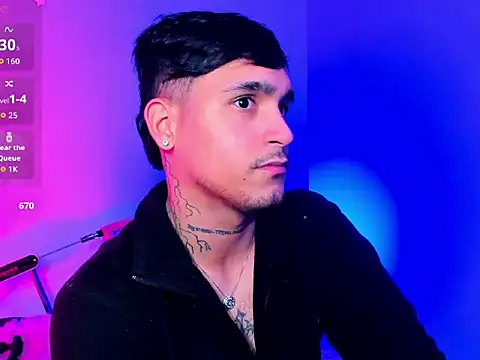 Snapshot of christianwang chatting on November 2025 10:11:02 PM christianwang online show from November 2025 10:11:02 PM