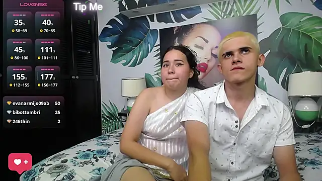 Snapshot of hushaima chatting on December 2024 02:54:02 AM hushaima online show from December 2024 02:54:02 AM