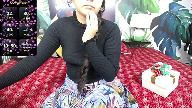 Snapshot of hushaima chatting on January 2025 08:04:01 PM hushaima online show from January 2025 08:04:01 PM