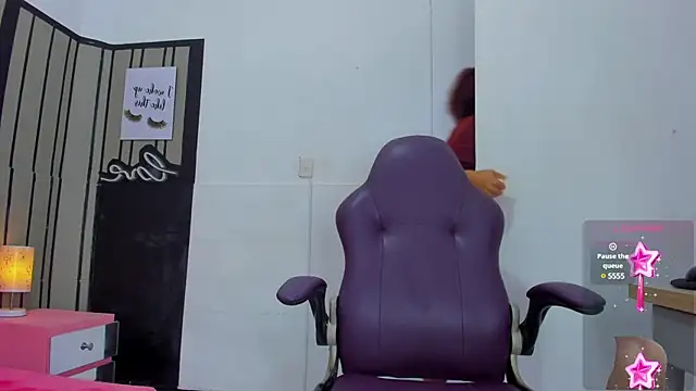 Snapshot of Brithanyslim chatting on January 2025 11:34:02 PM Brithanyslim online show from January 2025 11:34:02 PM