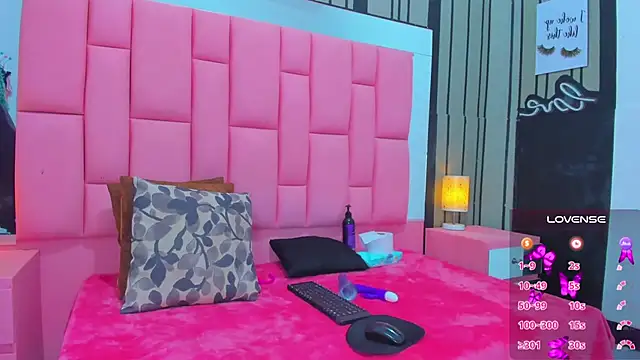 Snapshot of Brithanyslim chatting on January 2025 07:37:01 PM Brithanyslim online show from January 2025 07:37:01 PM