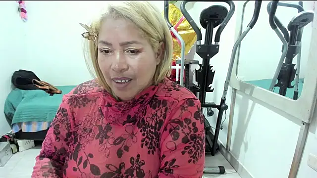 Snapshot of anubys_godes chatting on January 2025 01:45:02 PM anubys godes online show from January 2025 01:45:02 PM