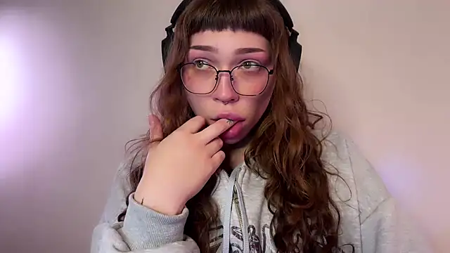 PaulaPratt online show from January 2025 04:29:02 PM