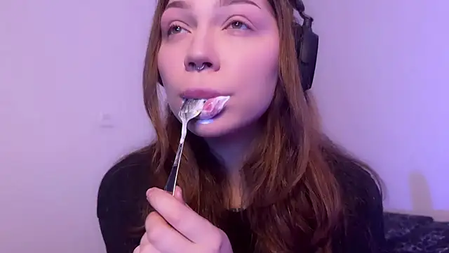 PaulaPratt online show from January 2025 03:37:01 AM