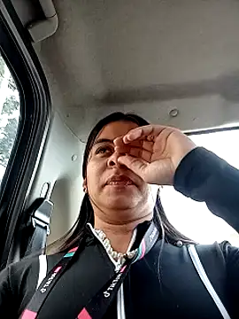 Snapshot of Madisson_Ivanova chatting on January 2025 08:04:01 PM Madisson Ivanova online show from January 2025 08:04:01 PM