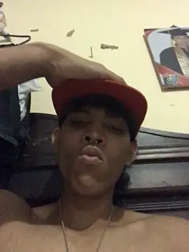 Snapshot of Allen_watts chatting on January 2025 04:11:02 AM Allen watts online show from January 2025 04:11:02 AM