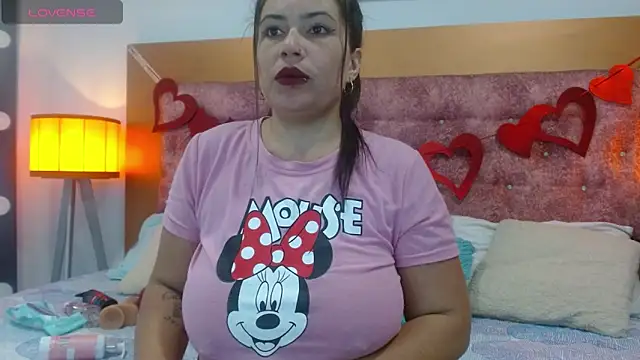 Snapshot of vennuss_89 chatting on January 2026 11:47:01 AM vennuss 89 online show from January 2026 11:47:01 AM