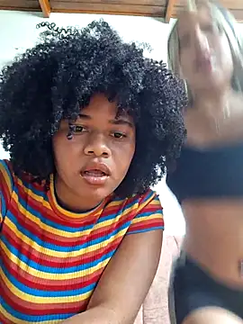 Snapshot of DANIELA_MICHEL chatting on January 2025 03:43:01 PM DANIELA MICHEL online show from January 2025 03:43:01 PM