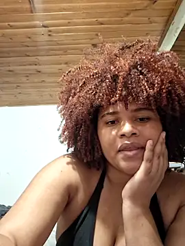 Snapshot of DANIELA_MICHEL chatting on November 2025 10:23:01 PM DANIELA MICHEL online show from November 2025 10:23:01 PM