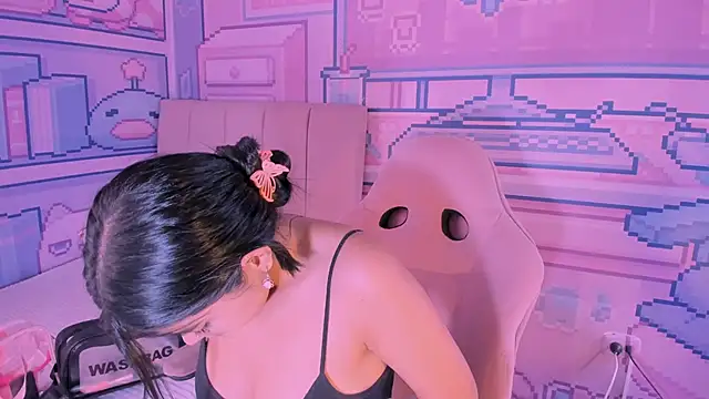 Snapshot of _18alice chatting on February 2025 07:38:01 PM 18alice online show from February 2025 07:38:01 PM