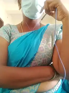 Snapshot of Preethytamilsexy chatting on April 2026 04:15:02 AM Preethytamilsexy online show from April 2026 04:15:02 AM