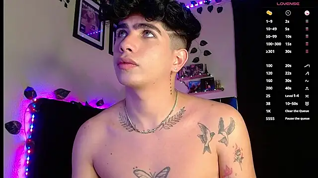 LyleBennett  online show from February 2025 12:51:02 PM