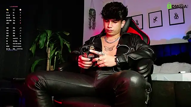 Snapshot of LyleBennett_ chatting on February 2026 12:20:01 PM LyleBennett online show from February 2026 12:20:01 PM