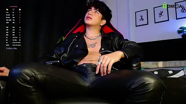 Snapshot of LyleBennett_ chatting on February 2026 10:00:02 PM LyleBennett online show from February 2026 10:00:02 PM