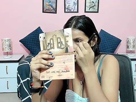 Snapshot of dumbledora chatting on September 2025 03:39:02 AM dumbledora online show from September 2025 03:39:02 AM