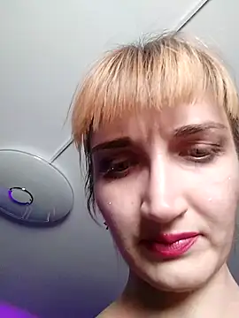 Snapshot of Nika_Kitten chatting on December 2024 09:37:02 AM Nika Kitten online show from December 2024 09:37:02 AM