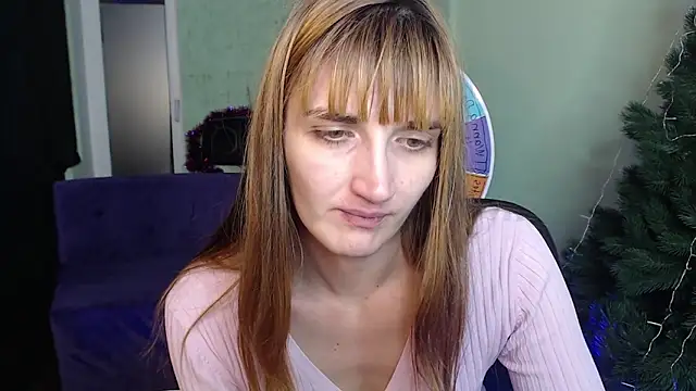 Snapshot of Nika_Kitten chatting on January 2025 05:18:01 PM Nika Kitten online show from January 2025 05:18:01 PM