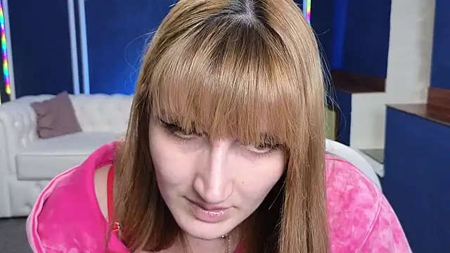 Snapshot of Nika_Kitten chatting on March 2025 09:48:01 PM Nika Kitten online show from March 2025 09:48:01 PM