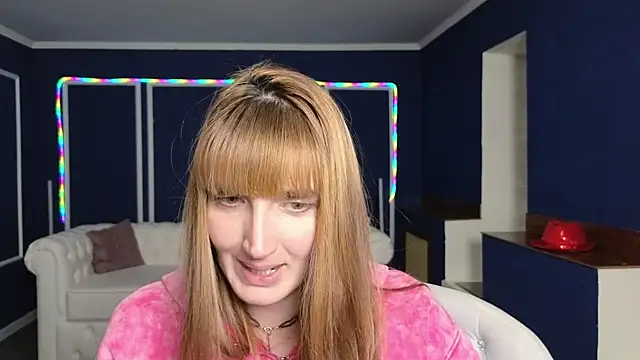 Snapshot of Nika_Kitten chatting on March 2025 05:39:02 PM Nika Kitten online show from March 2025 05:39:02 PM