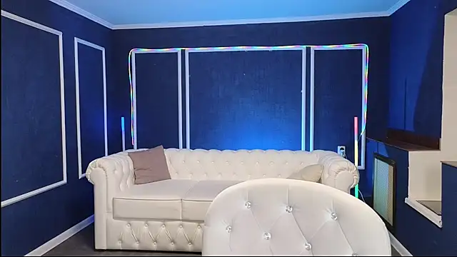 Snapshot of Nika_Kitten chatting on March 2025 04:02:02 PM Nika Kitten online show from March 2025 04:02:02 PM