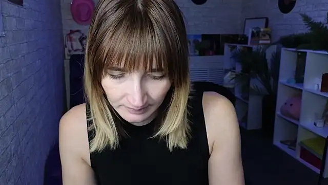 Snapshot of Nika_Kitten chatting on February 2026 08:36:01 AM Nika Kitten online show from February 2026 08:36:01 AM