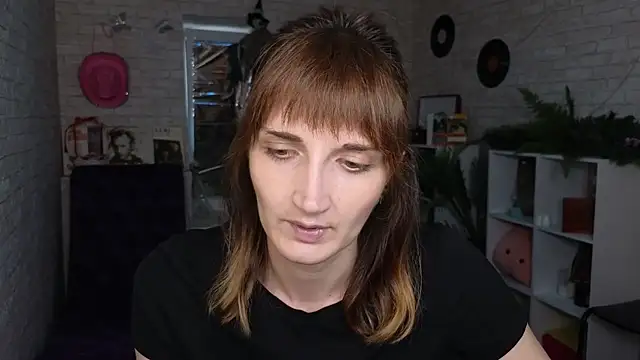 Snapshot of Nika_Kitten chatting on April 2026 11:44:02 AM Nika Kitten online show from April 2026 11:44:02 AM