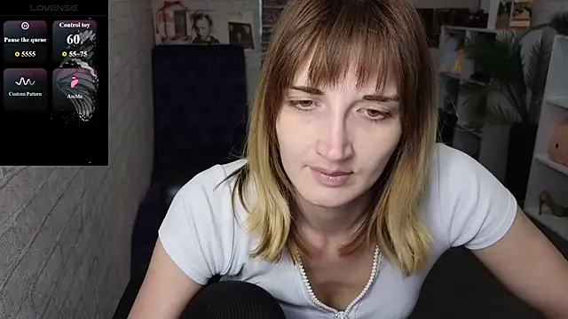Snapshot of Nika_Kitten chatting on April 2026 11:16:01 AM Nika Kitten online show from April 2026 11:16:01 AM