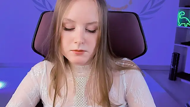 VivienLeeigh online show from February 2025 05:29:02 PM