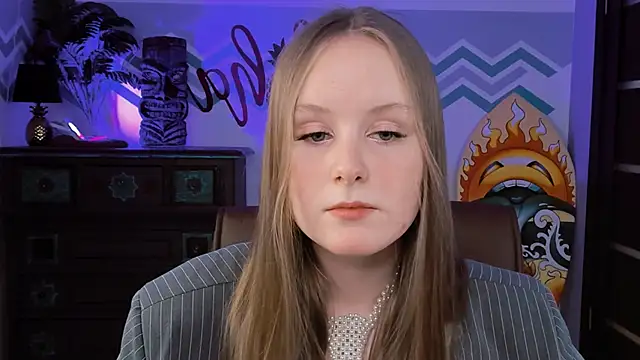 VivienLeeigh online show from February 2025 03:25:02 PM