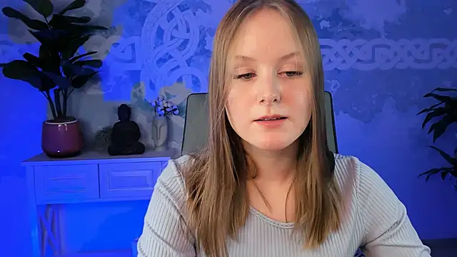 VivienLeeigh online show from March 2025 12:12:02 PM