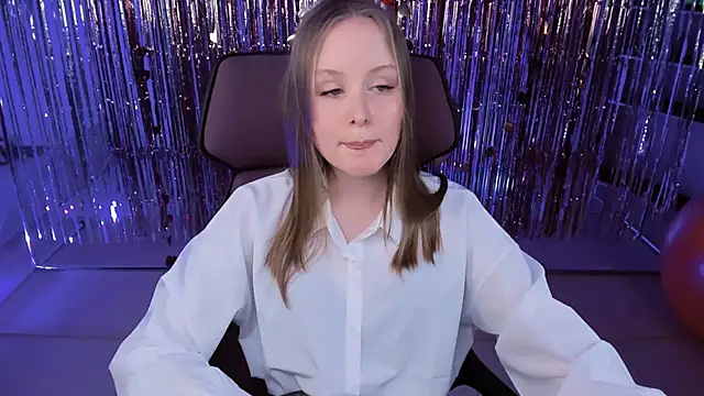 VivienLeeigh online show from March 2025 07:26:02 PM