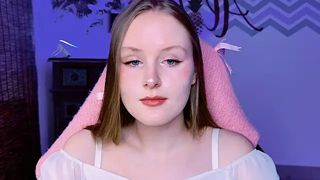 VivienLeeigh online show from October 2025 01:31:02 PM