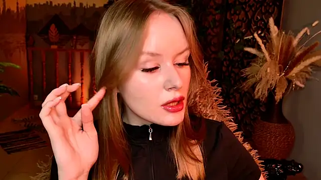 VivienLeeigh online show from July 2026 05:58:01 AM