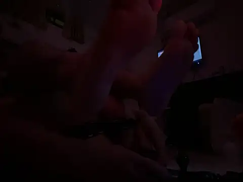 Snapshot of TaiwanSlutBitch chatting on February 2025 04:32:02 AM TaiwanSlutBitch online show from February 2025 04:32:02 AM