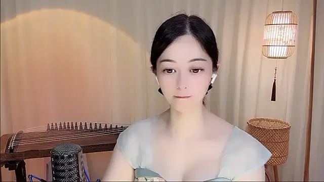 Snapshot of Tian-xin-999 chatting on June 2026 04:32:01 PM Tian-xin-999 online show from June 2026 04:32:01 PM
