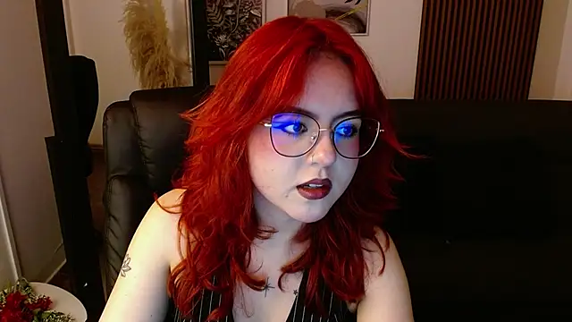 Snapshot of crimson_tati_ chatting on March 2025 04:32:01 AM crimson tati online show from March 2025 04:32:01 AM