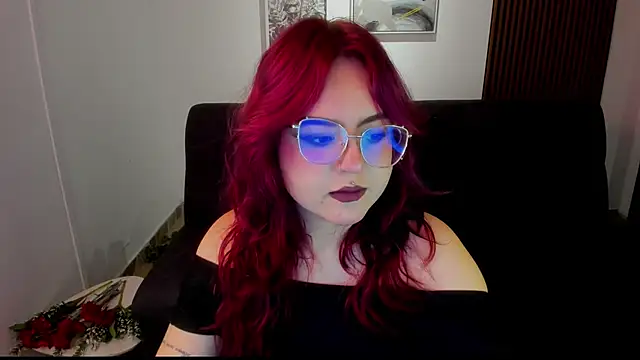 Snapshot of crimson_tati_ chatting on September 2025 04:13:02 AM crimson tati online show from September 2025 04:13:02 AM