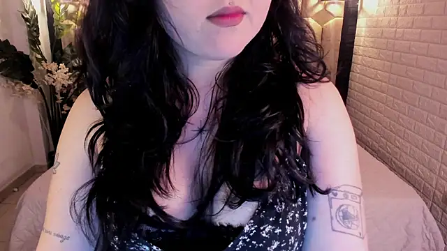 crimson tati  online show from July 2026 01:36:01 PM