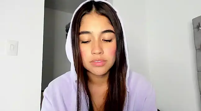 AriaMontgomery online show from December 2024 06:36:01 AM