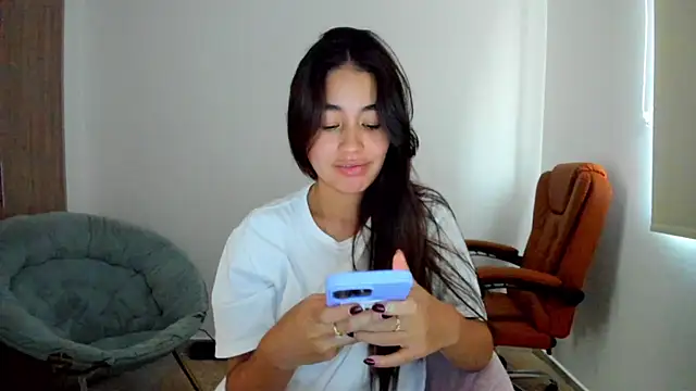 AriaMontgomery online show from February 2025 07:42:02 PM