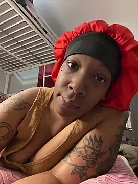 Snapshot of MsSapPhire500 chatting on December 2025 03:47:02 AM MsSapPhire500 online show from December 2025 03:47:02 AM