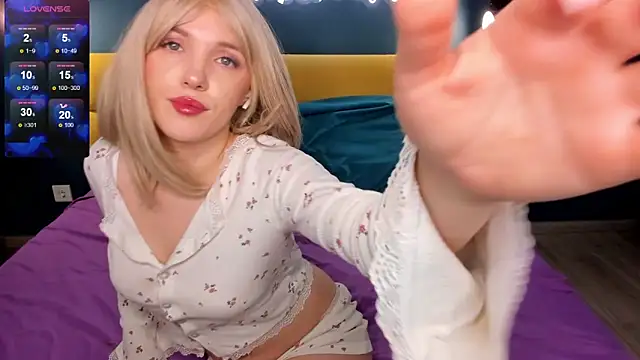 Fluffy Monica online show from February 2025 01:34:02 AM