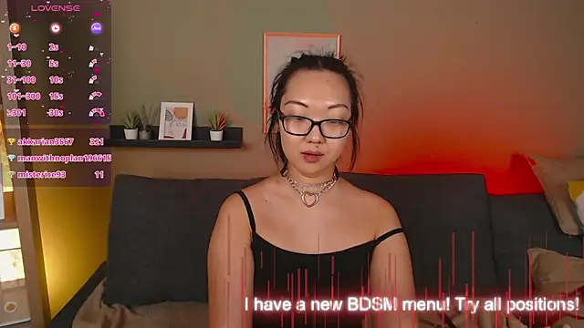 Snapshot of Marine_Vact chatting on January 2025 12:18:01 AM Marine Vact online show from January 2025 12:18:01 AM