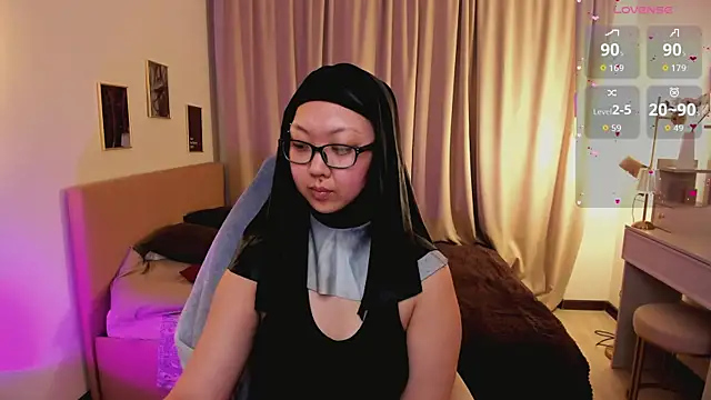 Marine Vact online show from April 2026 02:25:02 PM