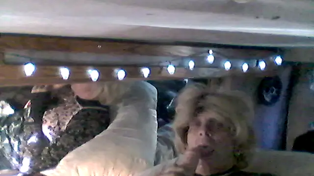 MaryCDslut69 online show from September 2025 03:34:02 PM
