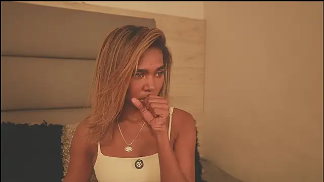 Lily Miiller online show from February 2026 09:33:01 PM