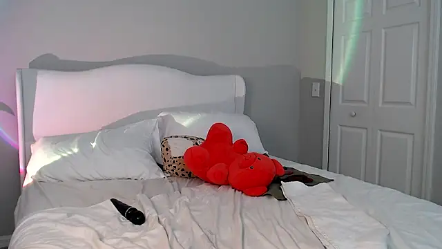 Sophieeestar online show from February 2026 02:53:01 AM