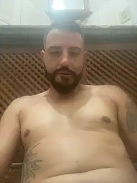 P4uzud4O online show from January 2025 07:50:01 AM